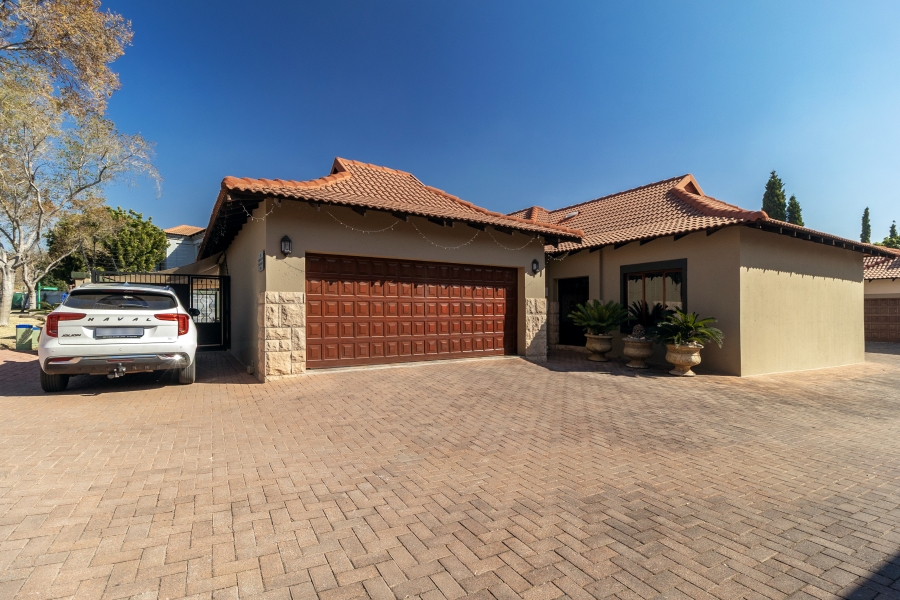 3 Bedroom Property for Sale in Six Fountains Residential Estate Gauteng