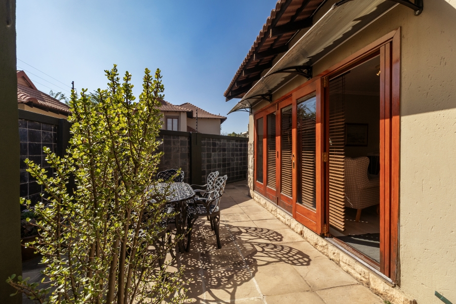 3 Bedroom Property for Sale in Six Fountains Residential Estate Gauteng