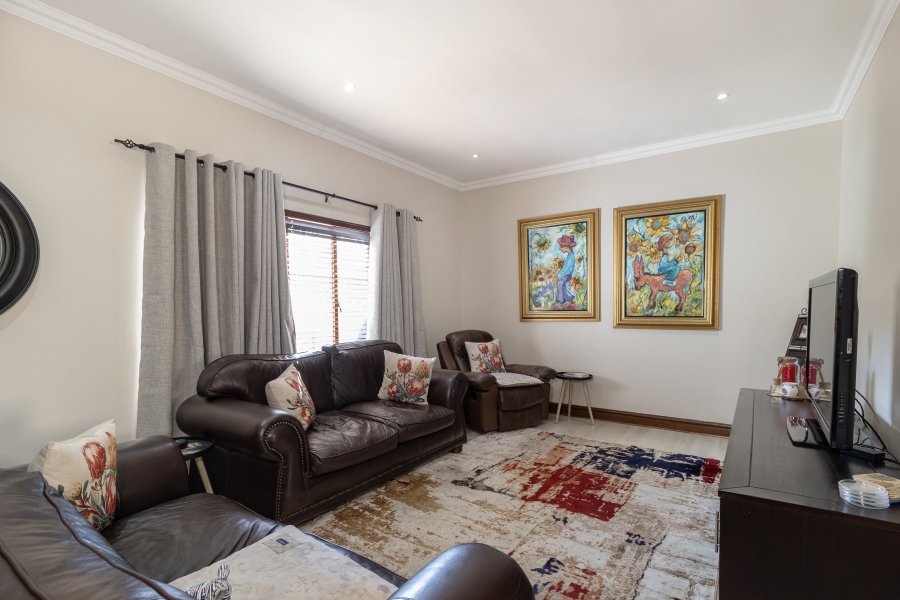 3 Bedroom Property for Sale in Six Fountains Residential Estate Gauteng