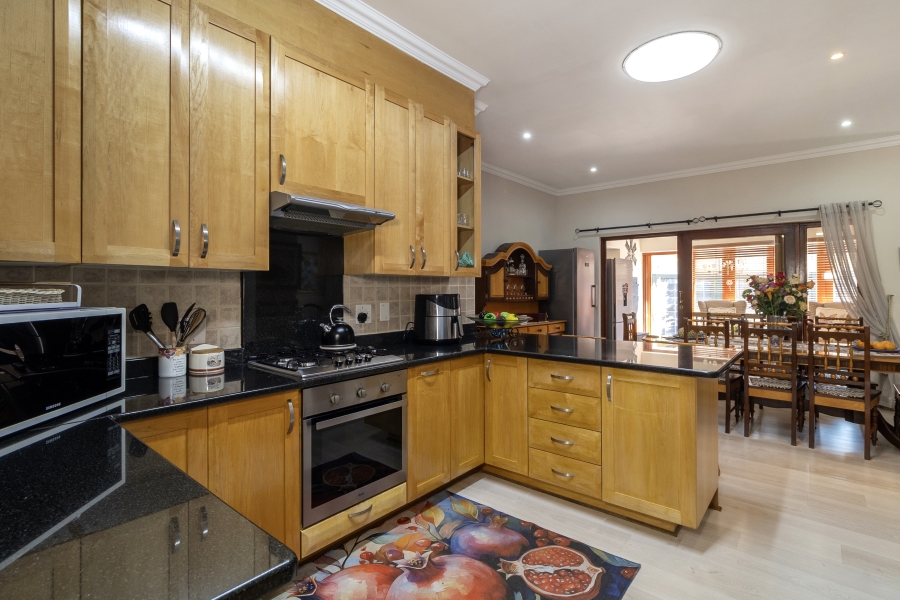3 Bedroom Property for Sale in Six Fountains Residential Estate Gauteng