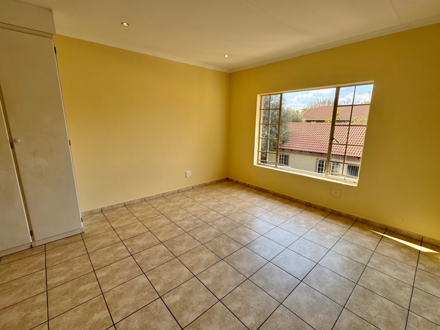 3 Bedroom Property for Sale in Annlin Gauteng