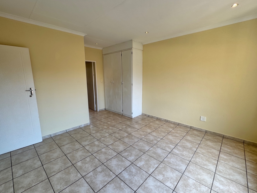 3 Bedroom Property for Sale in Annlin Gauteng