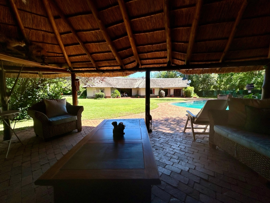 5 Bedroom Property for Sale in Clubview Gauteng