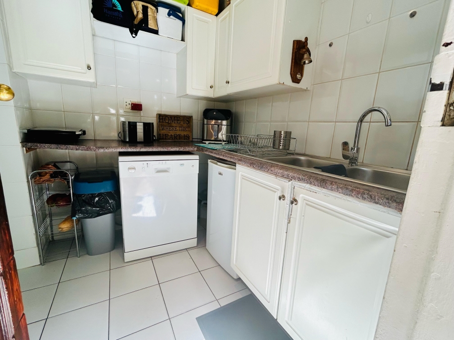 5 Bedroom Property for Sale in Clubview Gauteng