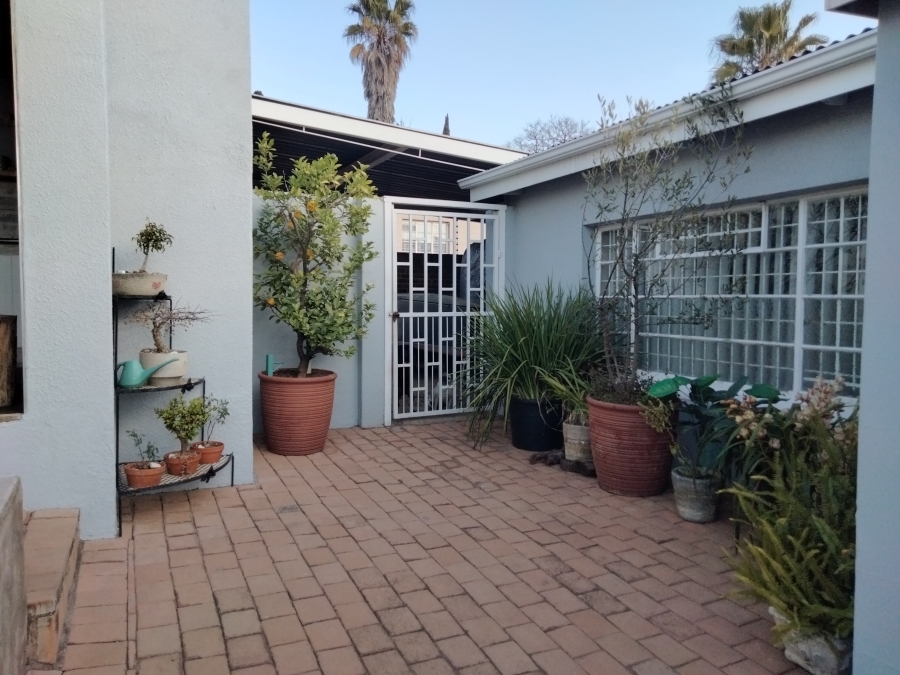 3 Bedroom Property for Sale in Monument Gauteng