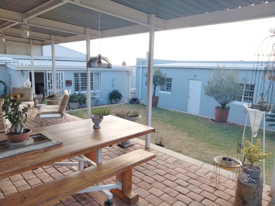 3 Bedroom Property for Sale in Monument Gauteng