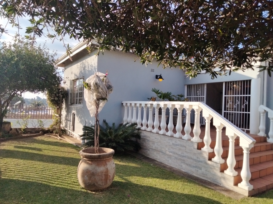 3 Bedroom Property for Sale in Monument Gauteng