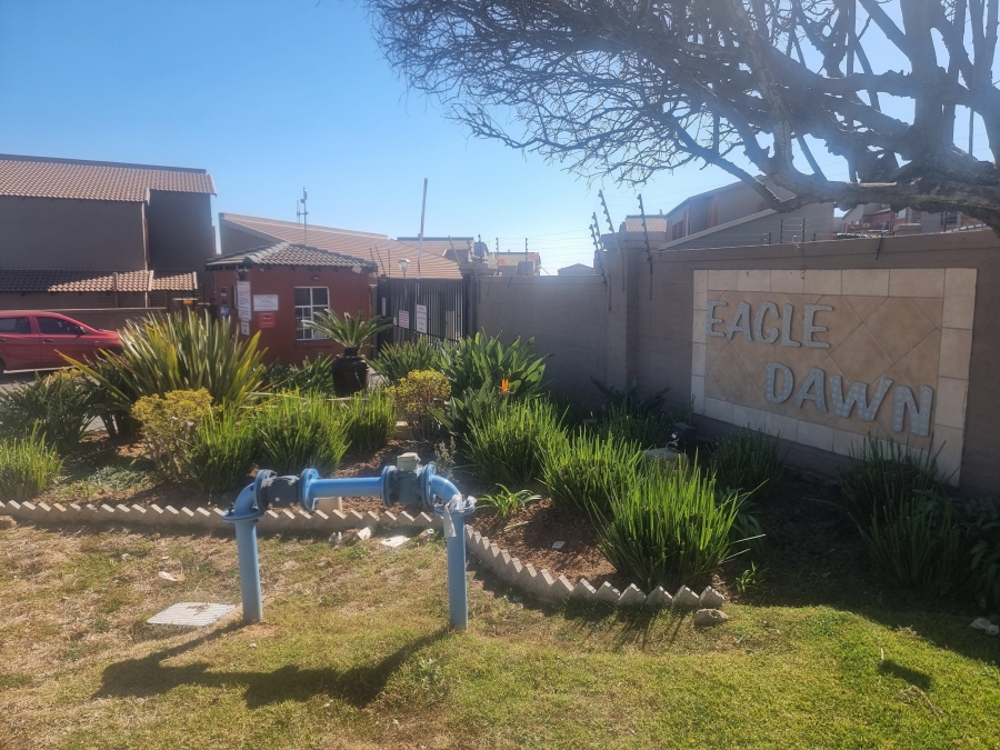2 Bedroom Property for Sale in Honeydew Gauteng