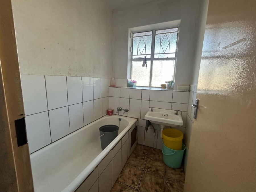 2 Bedroom Property for Sale in Sunnyside Gauteng