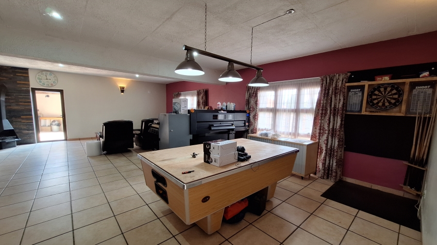 3 Bedroom Property for Sale in Thatchfield Estate Gauteng