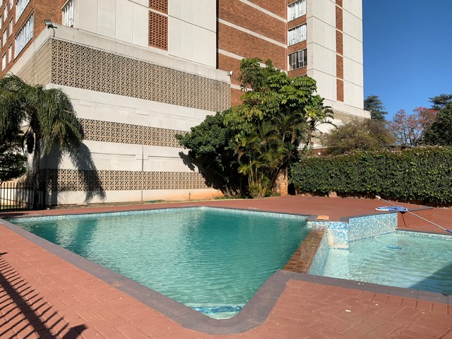 2 Bedroom Property for Sale in La Montagne Gauteng
