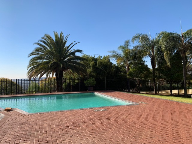 2 Bedroom Property for Sale in La Montagne Gauteng
