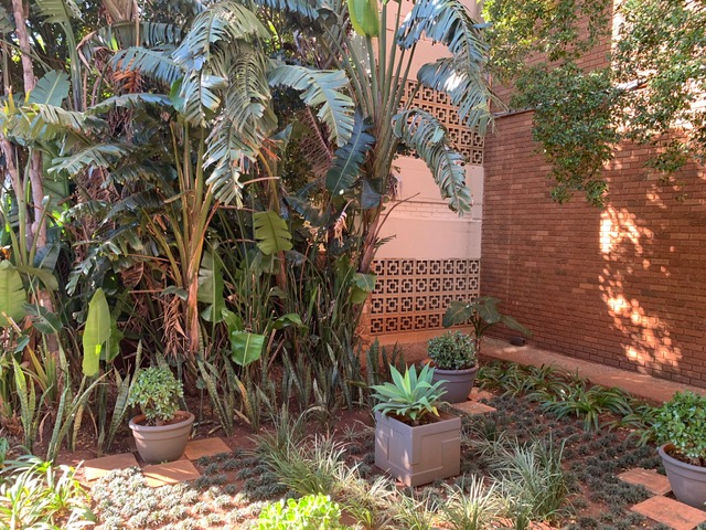 2 Bedroom Property for Sale in La Montagne Gauteng