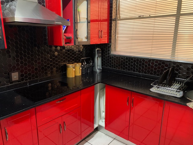 2 Bedroom Property for Sale in La Montagne Gauteng