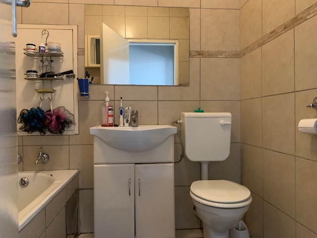 2 Bedroom Property for Sale in La Montagne Gauteng
