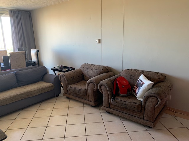 2 Bedroom Property for Sale in La Montagne Gauteng