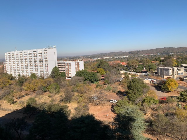 2 Bedroom Property for Sale in La Montagne Gauteng
