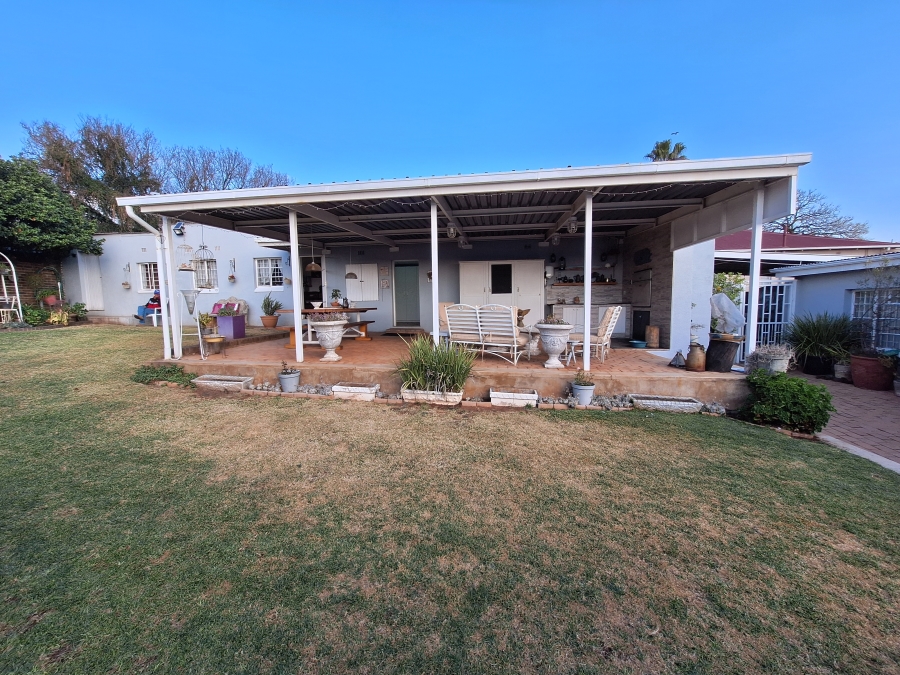 3 Bedroom Property for Sale in Monument Gauteng