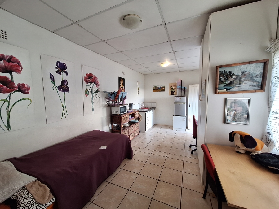 3 Bedroom Property for Sale in Monument Gauteng