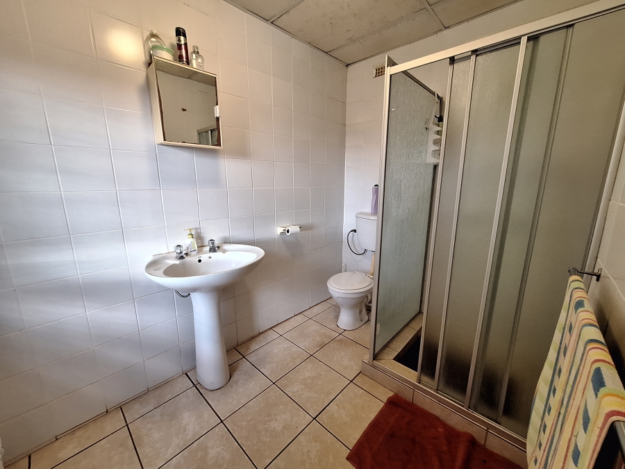 3 Bedroom Property for Sale in Monument Gauteng