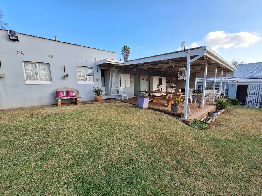 3 Bedroom Property for Sale in Monument Gauteng