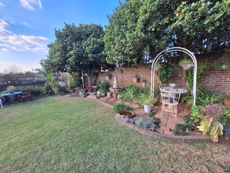 3 Bedroom Property for Sale in Monument Gauteng
