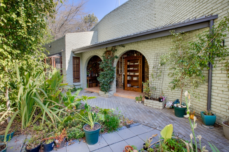 To Let 4 Bedroom Property for Rent in Morningside Gauteng