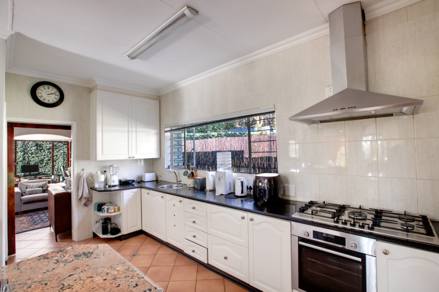 To Let 4 Bedroom Property for Rent in Morningside Gauteng