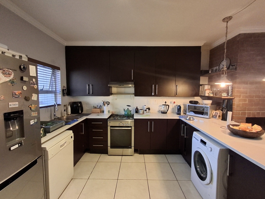 2 Bedroom Property for Sale in Craighall Park Gauteng