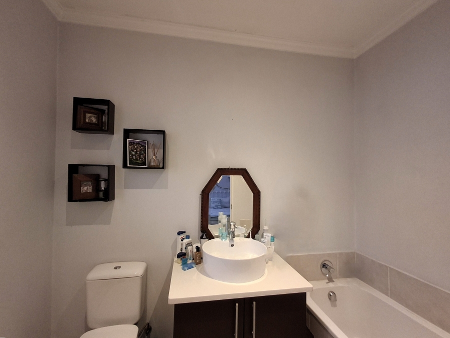 2 Bedroom Property for Sale in Craighall Park Gauteng