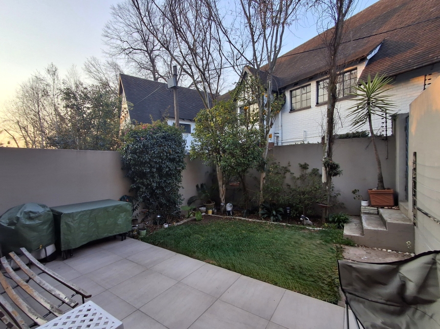 2 Bedroom Property for Sale in Craighall Park Gauteng