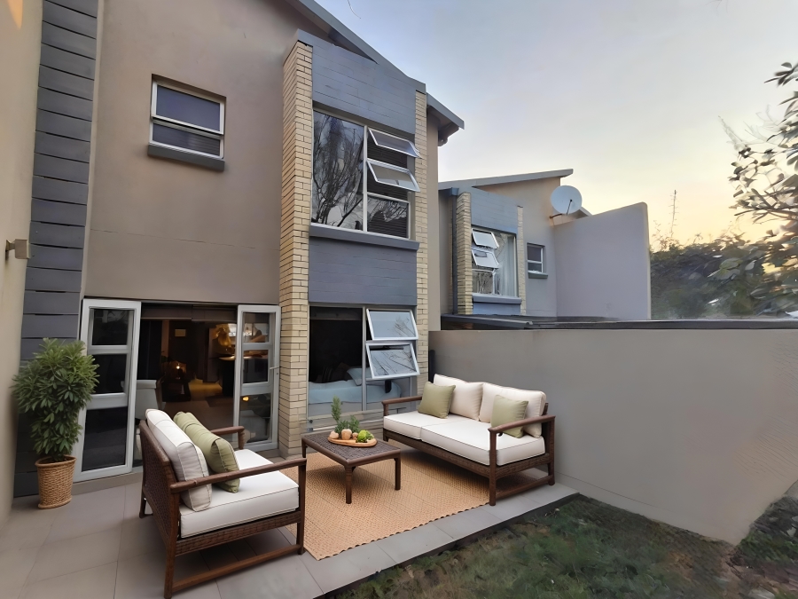 2 Bedroom Property for Sale in Craighall Park Gauteng
