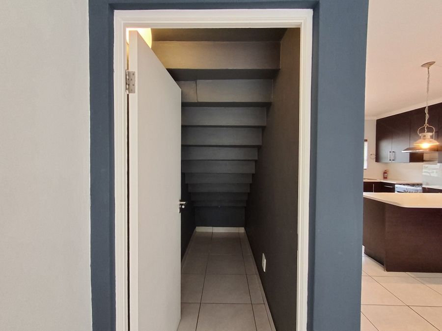 2 Bedroom Property for Sale in Craighall Park Gauteng