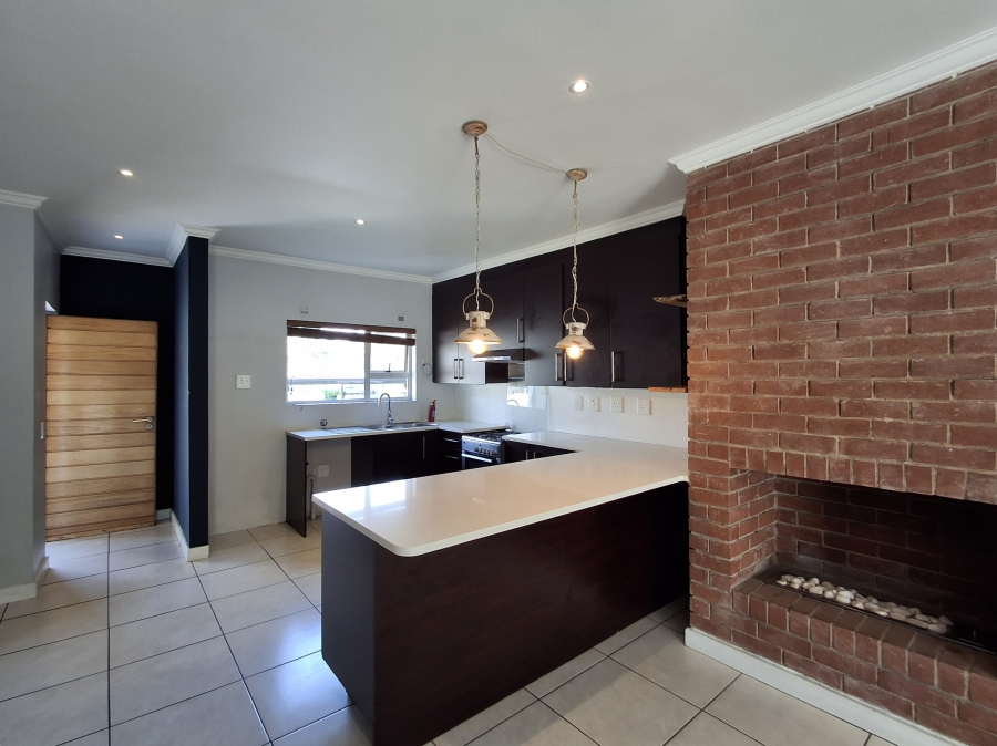 2 Bedroom Property for Sale in Craighall Park Gauteng