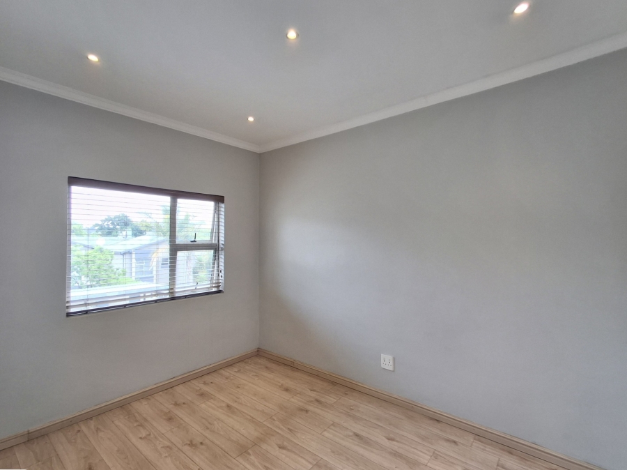 2 Bedroom Property for Sale in Craighall Park Gauteng