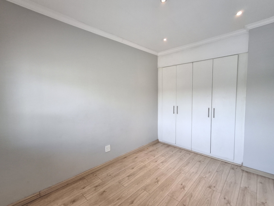 2 Bedroom Property for Sale in Craighall Park Gauteng
