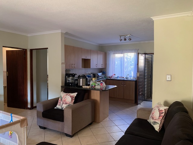 2 Bedroom Property for Sale in Zambezi Country Estate Gauteng