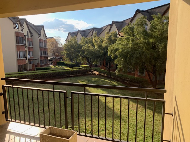 2 Bedroom Property for Sale in Zambezi Country Estate Gauteng