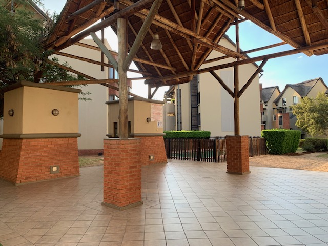 2 Bedroom Property for Sale in Zambezi Country Estate Gauteng