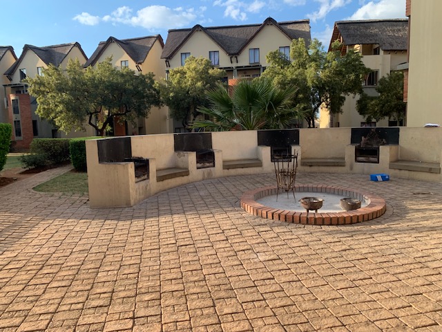 2 Bedroom Property for Sale in Zambezi Country Estate Gauteng