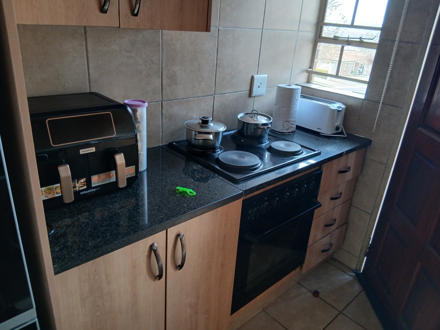 3 Bedroom Property for Sale in Thatch Hill Estate Gauteng