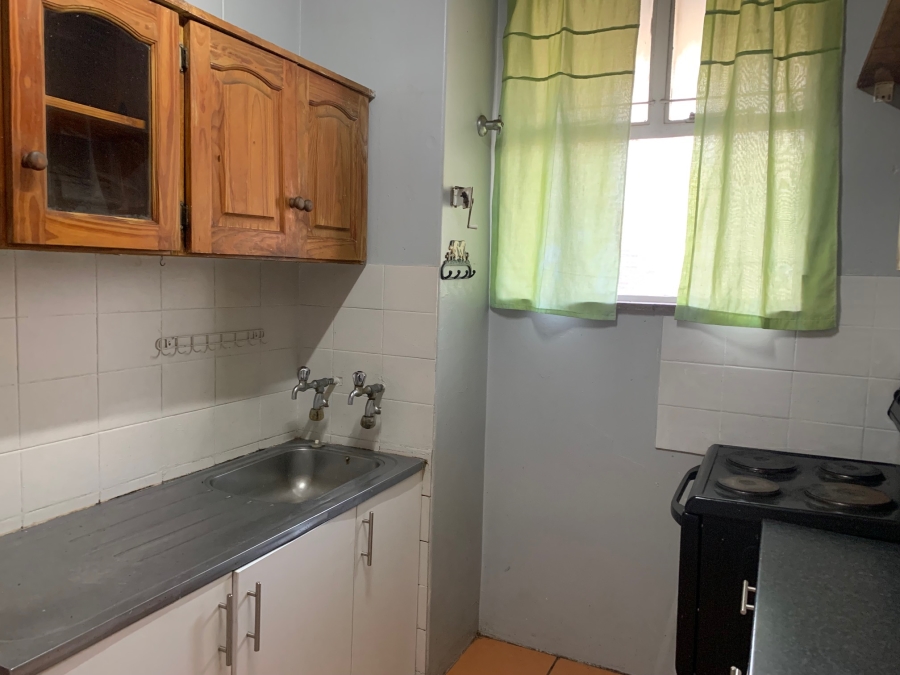 2 Bedroom Property for Sale in Weavind Park Gauteng