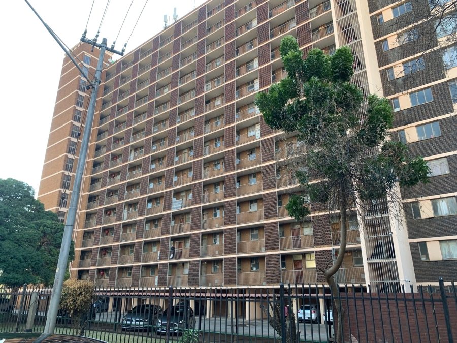 2 Bedroom Property for Sale in Weavind Park Gauteng
