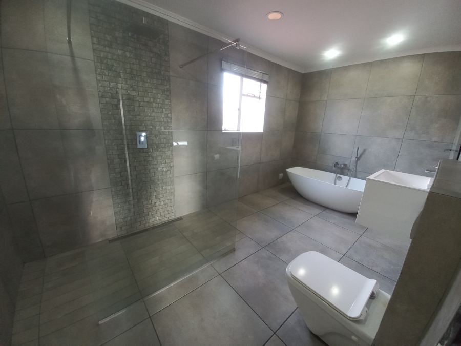 3 Bedroom Property for Sale in Croydon Gauteng