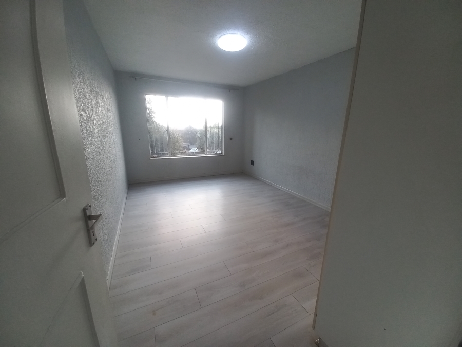 3 Bedroom Property for Sale in Croydon Gauteng