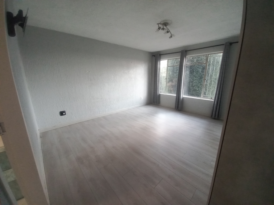 3 Bedroom Property for Sale in Croydon Gauteng