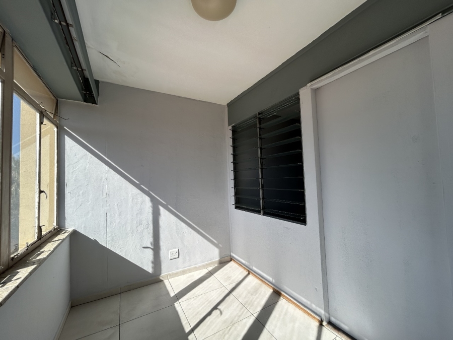 2 Bedroom Property for Sale in Sunnyside Gauteng