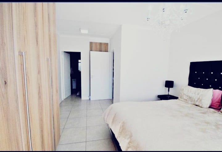 To Let 2 Bedroom Property for Rent in Linbro Park Gauteng