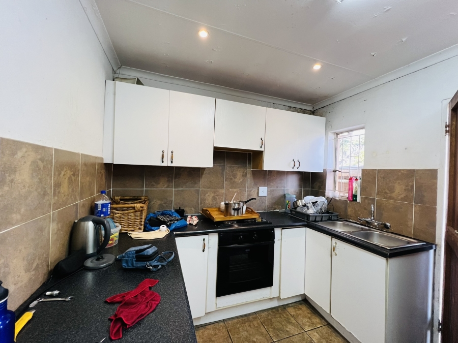 3 Bedroom Property for Sale in Lindhaven Gauteng