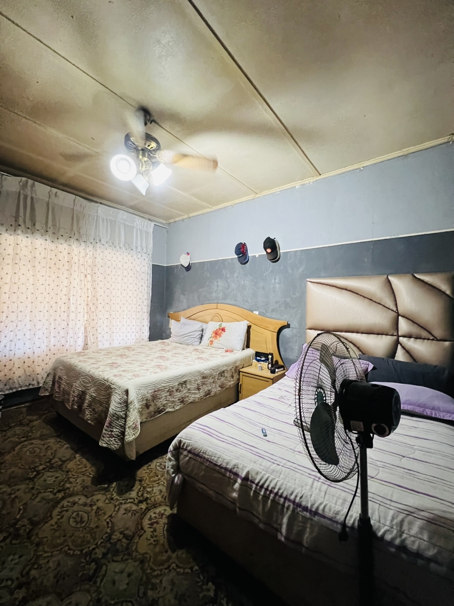 2 Bedroom Property for Sale in Crosby Gauteng